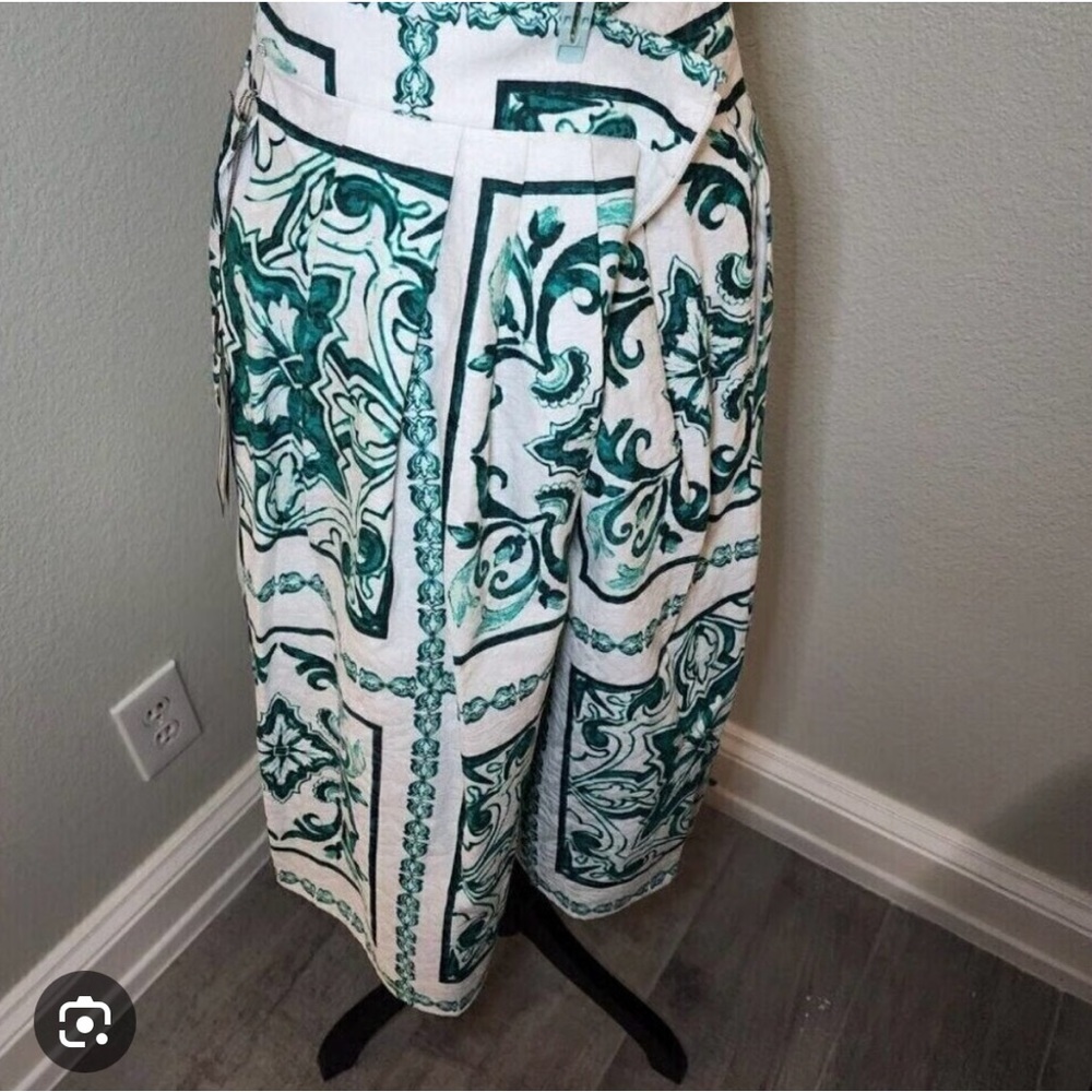 Eva Mendes for New York & Company Green and White Skirt